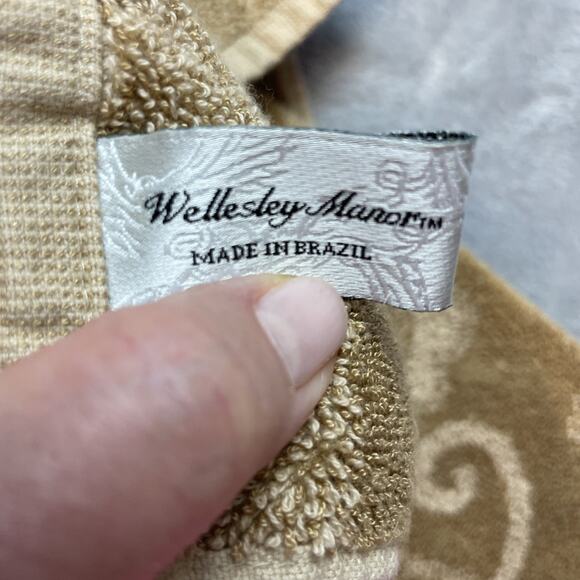Wellesley Manor Towel 5 Pc Set 2 Hand 3 Fingertip Beige Paisley Floral Brazil - Picture 2 of 7